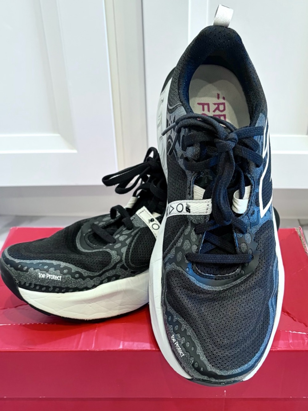 New Balance Hierro v8 Trail Running Shoes
